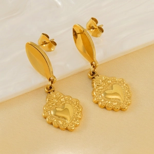 Heart Drop Earrings For Women 18K Gold Plated Stainless Steel Vintage Relief Design Fashion Jewelry Retro Style Accessory