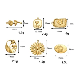 Detailed size chart showing dimensions and weight for floral titanium steel pendants