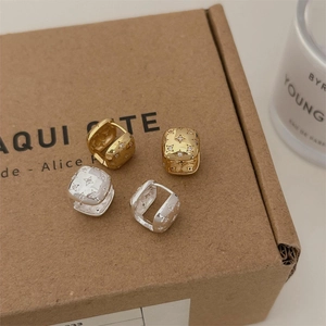 Square 925 sterling silver hoop earrings with star patterns and zircon in gold and silver