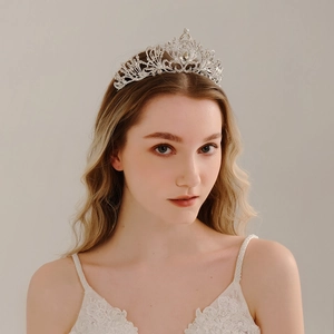Baroque Bridal Crown Tiara Alloy Rhinestone Crystal Hollow Heart Shaped Wedding Party Princess Hair Accessory For Women