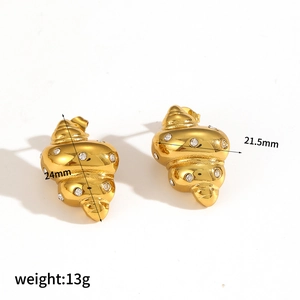 Golden seashell stud earrings in 18k plated titanium steel with small sparkling crystals