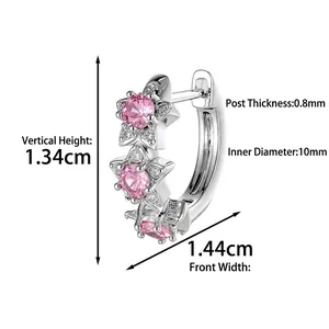 Silver star hoop earrings with pink zircons and size dimensions of 1.44cm width