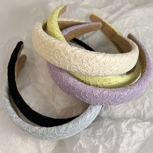 Vintage Lace Crochet Padded Headband Women Sweet Floral Hollow Out Thickened Hair Band Elegant High Top Headpiece Accessory