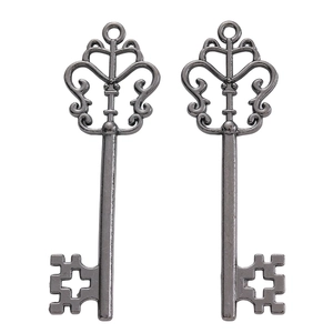 Vintage alloy key pendants in dark metal gray finish with intricate hollow patterns