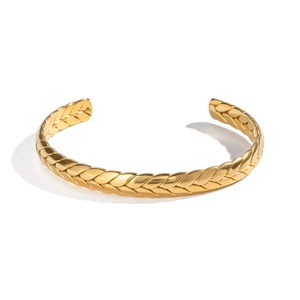 Bracciale aperto geometrico minimalista in acciaio inossidabile placcato oro 18 carati