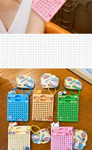 Porte-clés mini ardoise magique magnétique avec divers thèmes animaux colorés