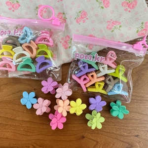 Colorful floral mini hair clips for girls in macaron candy tones and sweet designs