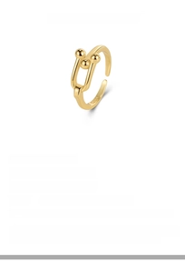 Macro detail of U-shaped sterling silver ring showing the S925 hallmark and 18K gold plating