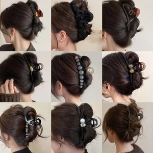 Pinces À Cheveux Élégantes Cœur Pour Femmes Künstliche Perle Acrylique Pinces Requin Résine Écaille Strass Accessoires