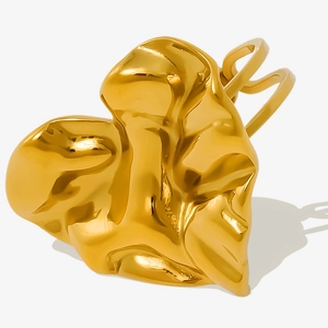 Minimalist 304 stainless steel golden ring with irregular wrinkled heart design