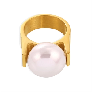 Chic 18K gold plated titanium steel ring featuring a large white pearl center