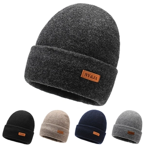 Winter Knitted Beanie Hat Warm Thickened Acrylic Skull Cap With Leather Label For Men Women Outdoor Casual