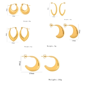 Minimalist irregular gold stainless steel earrings set with size and weight details