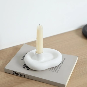 Nordic cloud ceramic candle holder with cream white minimalist U-shaped aesthetic design