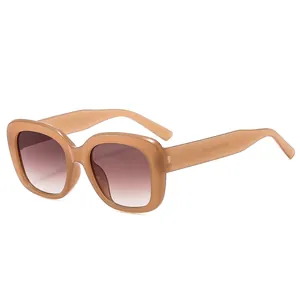 Classic oversized square sunglasses with khaki frame and gradient brown lenses