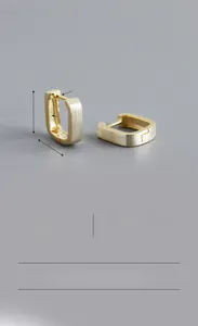 Detail view of S925 silver square earrings with gold brushed finish and dimensions