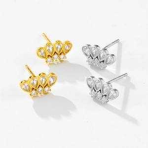 Minimalist S925 sterling silver crown stud earrings with clear cubic zirconia in gold and silver