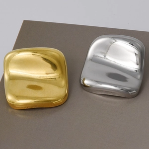 Minimalist 304 stainless steel geometric square earrings in gold and silver finish
