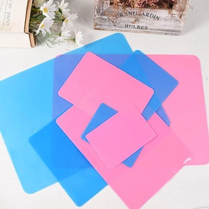 Tapis de cuisine en silicone rose et bleu résistants à la chaleur en plusieurs tailles