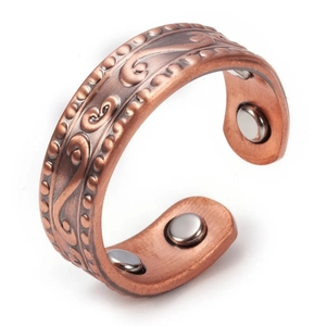 Adjustable copper magnetic ring with embossed vintage patterns and dual silver magnets