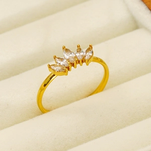 Elegant gold stainless steel crown ring featuring marquise-cut marquise zircon stones
