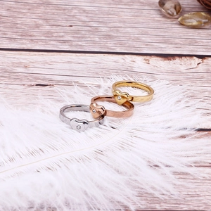 Bague Coeur Acier Inoxydable Zircon Cubique Bijoux Mode Minimaliste Cadeau Saint Valentin Pour Femme Finition Polie