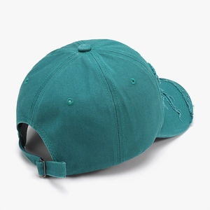 Outdoor distressed washed baseball cap in dark green cotton with adjustable metal buckle