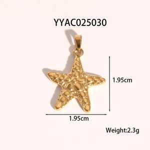 Detailed view of gold starfish charm with textured surface showing 1.95cm measurements