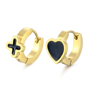 Boucles d'oreilles créoles cœur et trèfle en acier doré avec émail noir élégant
