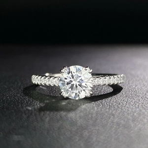 Classic S925 sterling silver four-prong moissanite ring with side accent diamonds