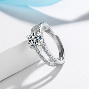 Sparkling zircon silver ring with large round center stone and split pavé band