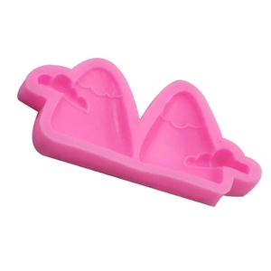 Pink mountain and cloud silicone mold for DIY baking and chocolate fondant decoration