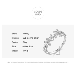 Detailopname van de S925 sterling zilveren ringband met duidelijke gravering