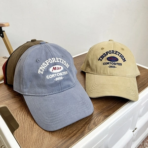 Classic cotton baseball caps with letter embroidery in blue, khaki and green colors