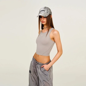 Grey tie-dye baseball cap with ONE embroidery and sporty streetwear outfit set
