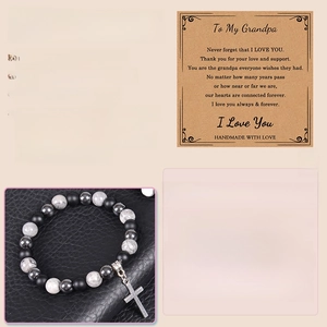 Details von 8mm Tigerauge-Armband mit Kreuzanhänger und 'To My Grandpa' Geschenkkarte