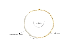 Detail of 42cm gold-plated titanium chain and 5mm freshwater pearl choker necklace