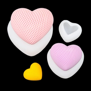 Grid pattern heart silicone mold set for DIY handmade candles and chocolate soap making