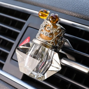 Crystal car air vent perfume bottle with sparkling rhinestones and silver metal lid