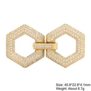 Detail of gold zircon hexagon jewelry clasp showing size 40.8x22.8x4.1mm and weight 6.7g