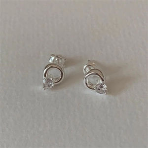 Minimalist S925 sterling silver C-shaped stud earrings with sparkling cubic zirconia