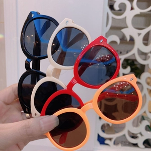 Classic round frame kids sunglasses in multiple colors with UV protection for boys and girls