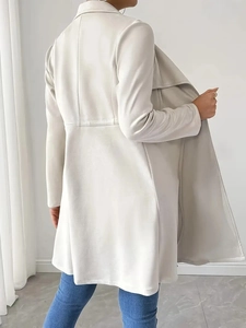 Elegant white lapel trench coat with drawstring waist and mid-length casual jacket style