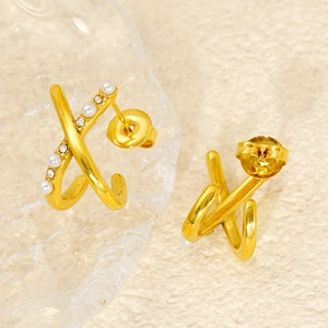 18K gold plated stainless steel crisscross earrings with pearls and clear zircon stones