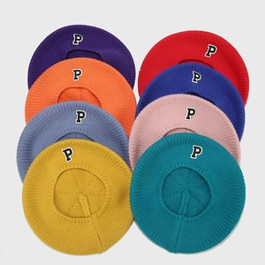 Retro knit beret pumpkin hats in 8 colors with letter P embroidery for autumn winter