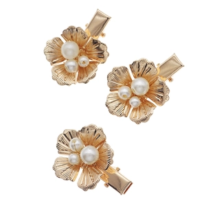 ENSEMBLE DE TROIS PINCES À CHEVEUX FLEUR DORÉES AVEC PERLES ÉLÉGANTES POUR FEMME
