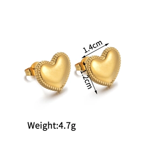 Golden irregular heart stud earrings with matte finish and beaded edges 1.4cm