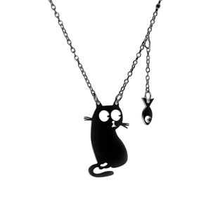 Collana con ciondolo a gatto nero creativo con ciondolo a pesce in metallo scuro lucido