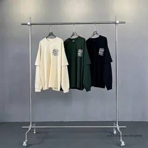Oversized Lagen-Langarmshirt mit Grafikprint in Creme, Grün und Schwarz für Herren