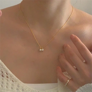Elegant 925 sterling silver gold necklace and ring set with pearl and zircon accents